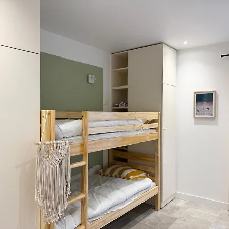Superbe Maison Renovee En Plein Coeur De Sainte Marine Casa de Férias *
